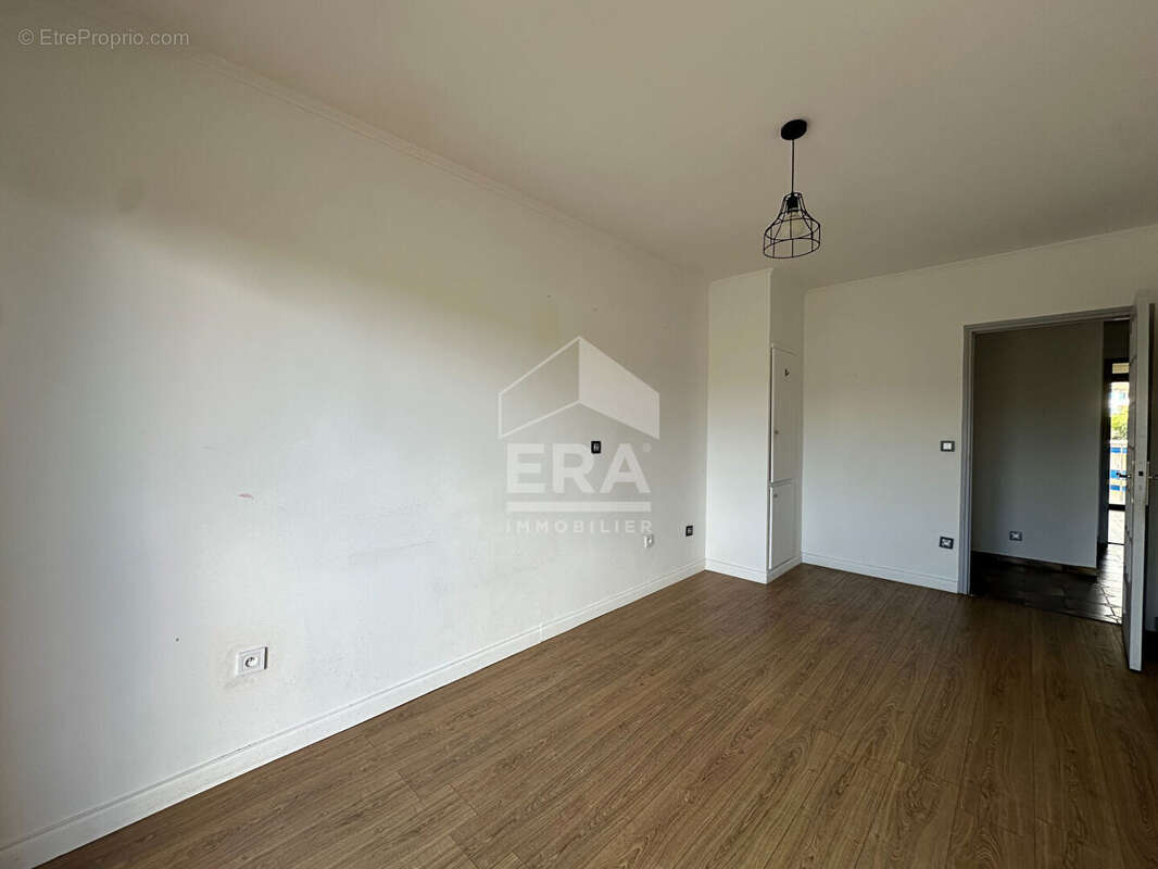 Appartement à VENCE