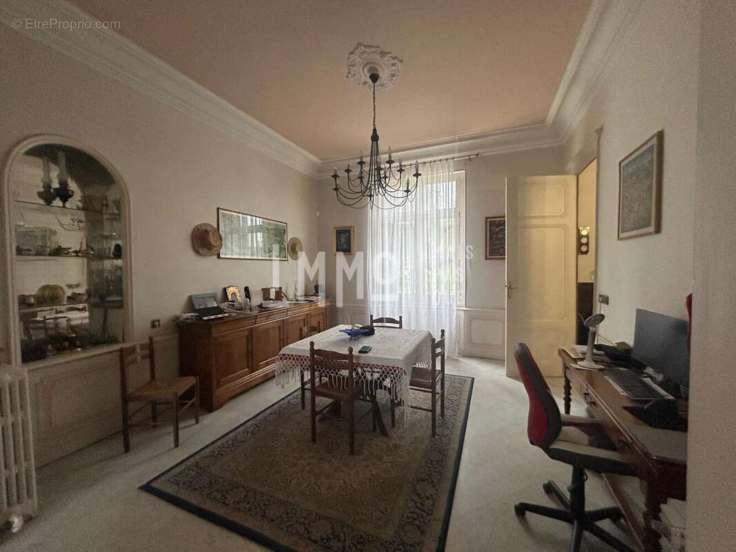 Maison à VOUVRAY-SUR-LOIR