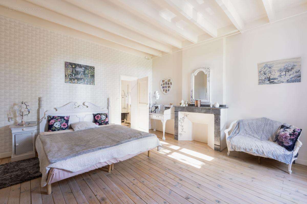 Maison à CADALEN