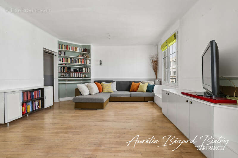 Appartement à MONTROUGE