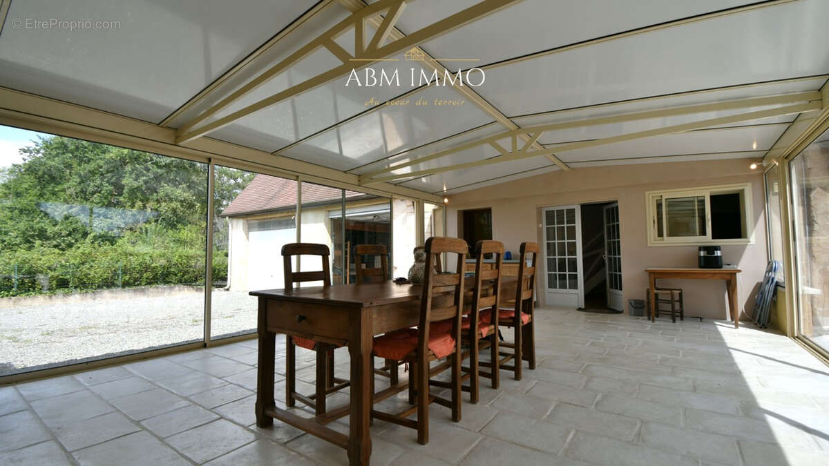 Maison à LEMBRAS