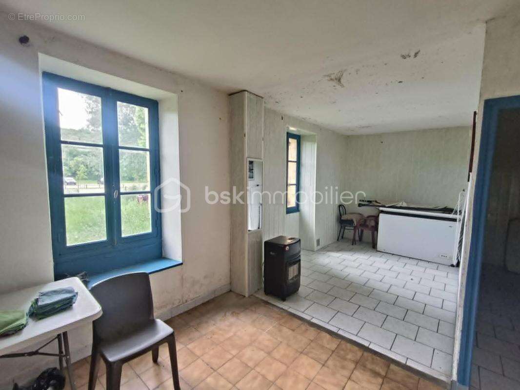 Appartement à LES EYZIES-DE-TAYAC-SIREUIL
