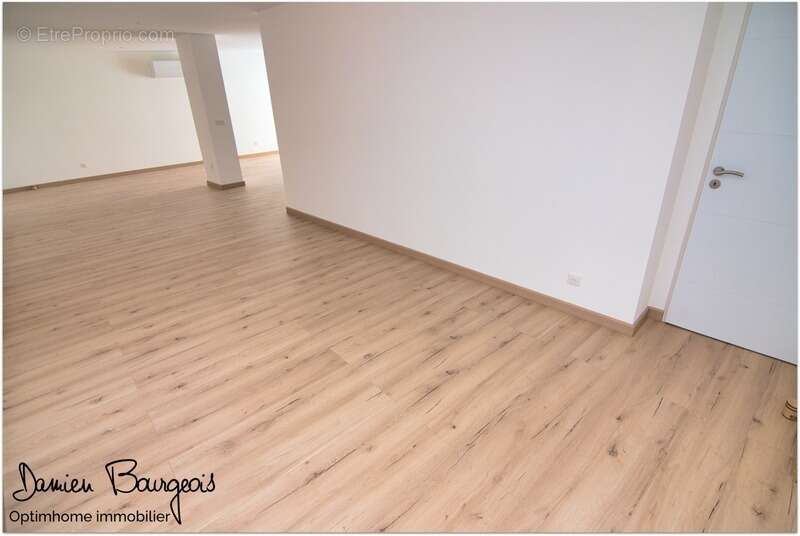 Appartement à SEGNY