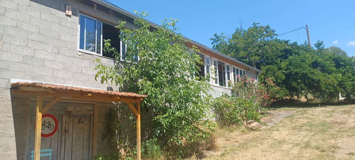 Maison à VAREN