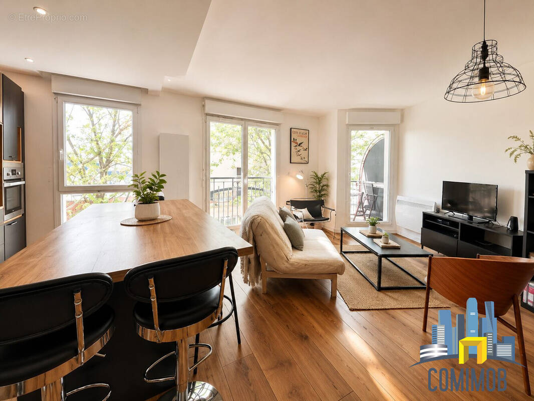Appartement à ISSY-LES-MOULINEAUX