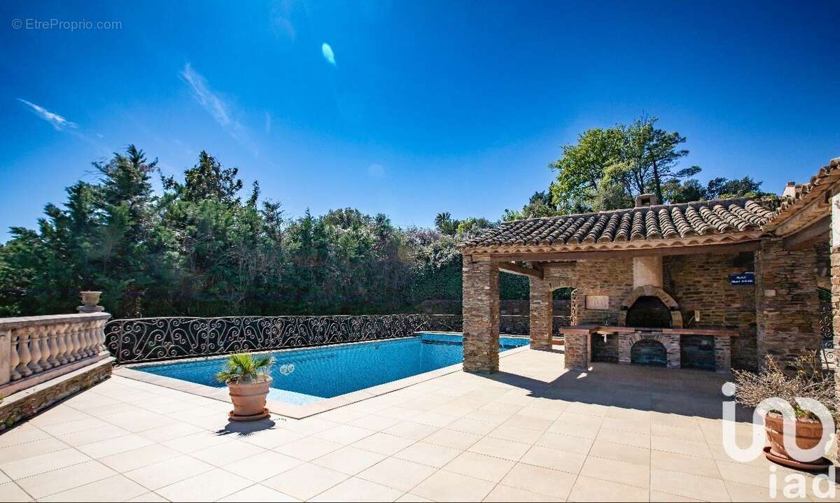 Photo 3 - Maison à GRIMAUD