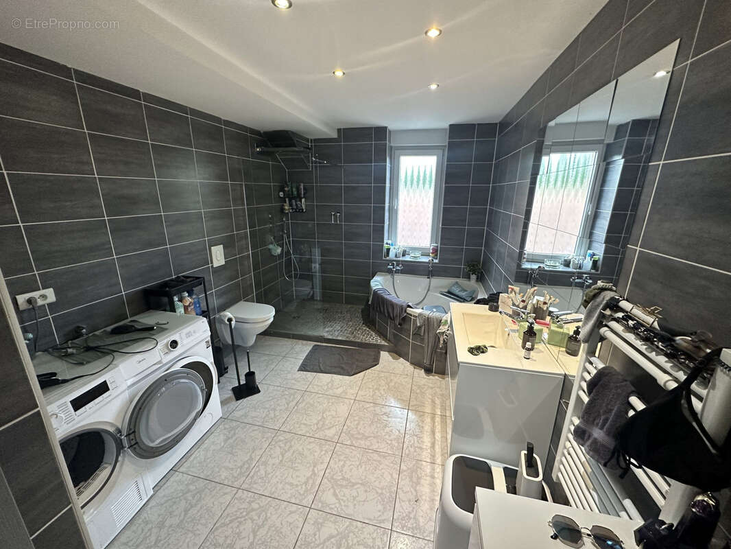 Appartement à PETITE-ROSSELLE