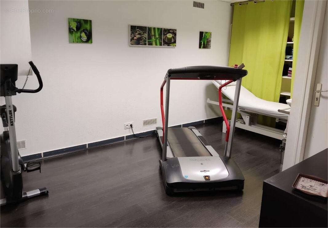 Commerce à COMBOURG