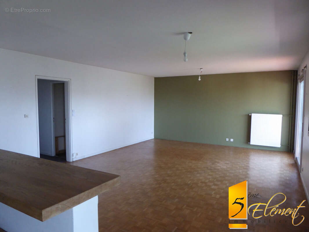 Appartement à LYON-9E