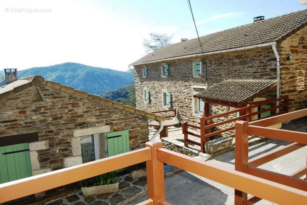 Propriété Cévenole composée d’un Mas en maison principale (4 chambres), plus un Gite indépendant de 109 m2 - photo 2