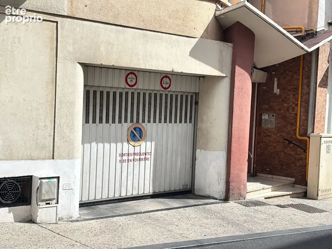 Parking à BEZIERS