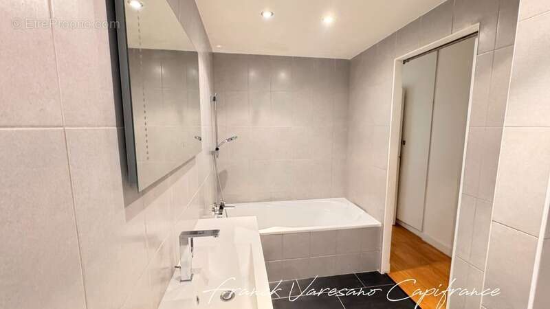 Appartement à BAILLY