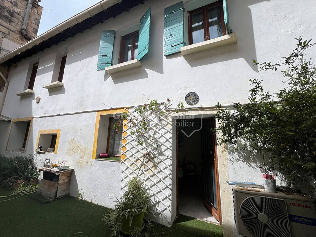 Appartement à BEAUCAIRE