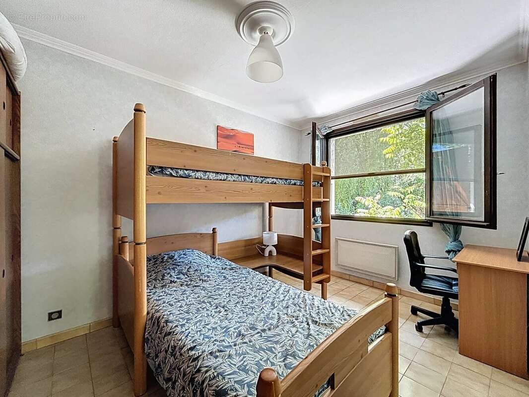 Maison à SAINT-JUST-DE-CLAIX