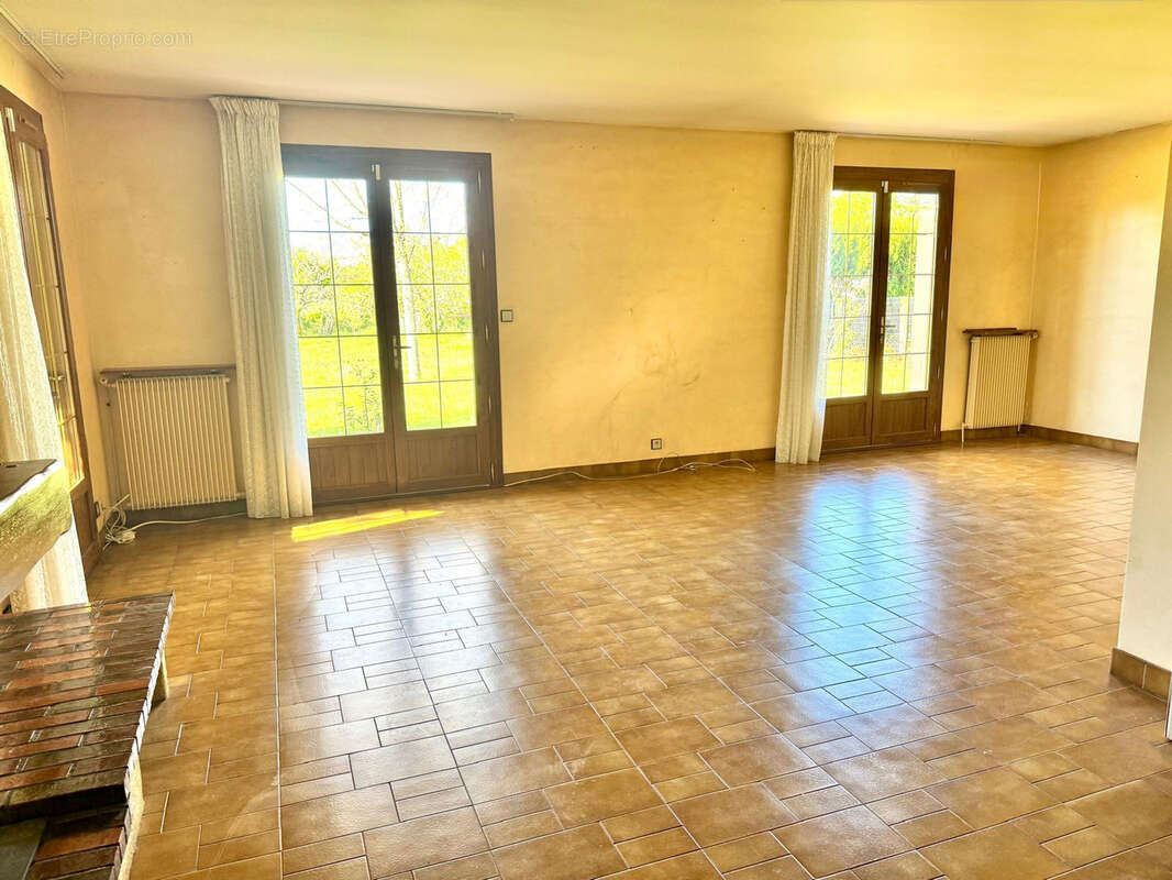 Maison à LEGUEVIN