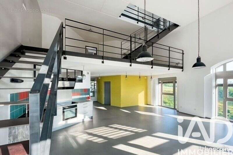 Photo 2 - Commerce à MULHOUSE