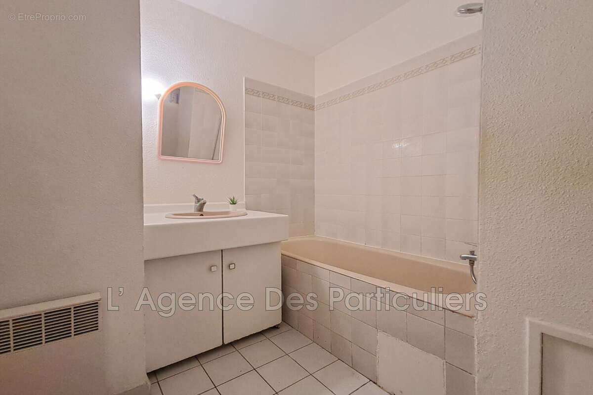 Appartement à FREJUS