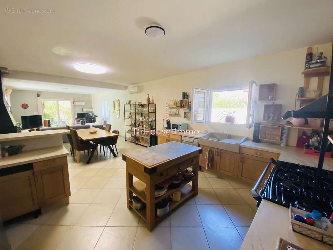 Maison 192 m² à Carcassonne  - photo 8