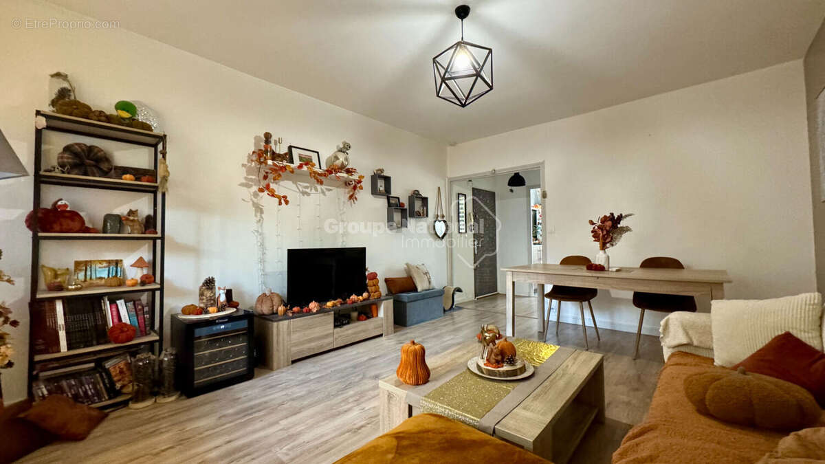 Appartement à NIMES