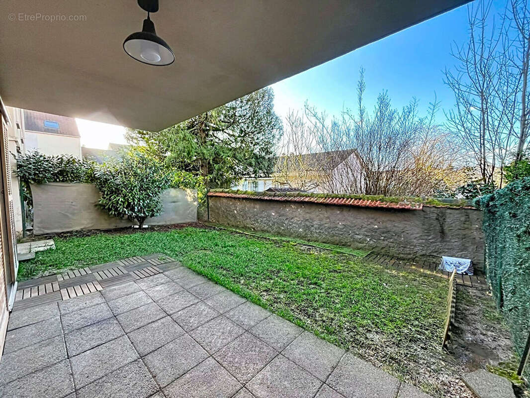 Appartement T2 -MELUN- avec jardin privatif - photo 3