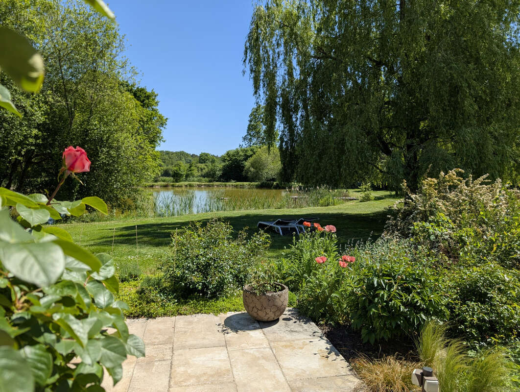 Maison à PIERREFITTE-SUR-SAULDRE