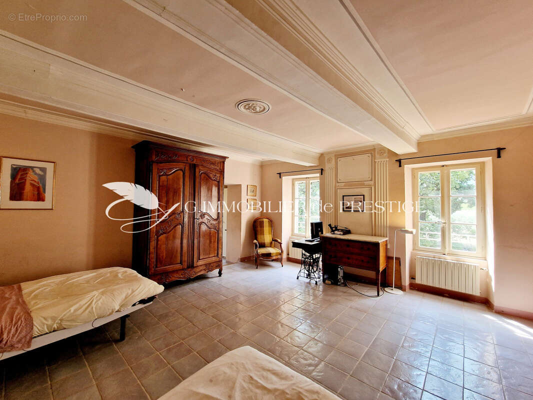 Appartement à OPPEDE