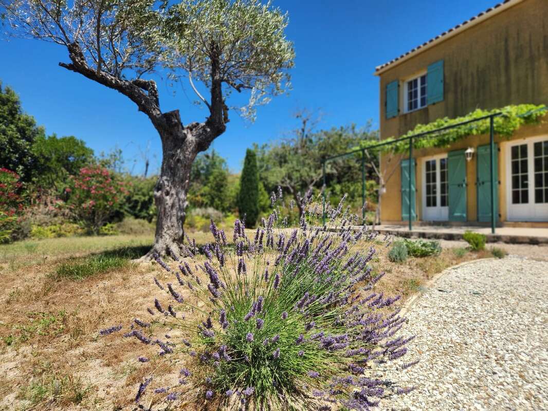 Villa  de Luxe de 4 chambres offrant une vue imprenable - photo 22