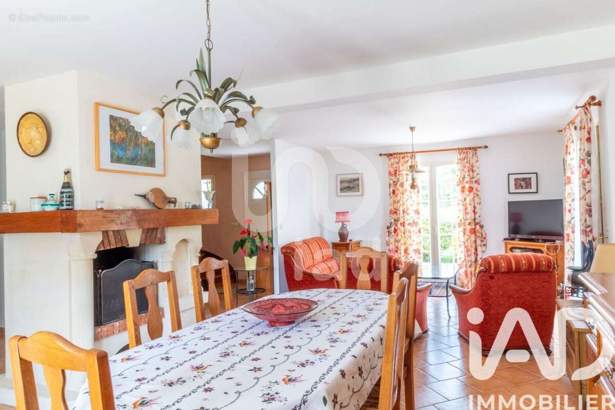Photo 3 - Maison à LORRIS