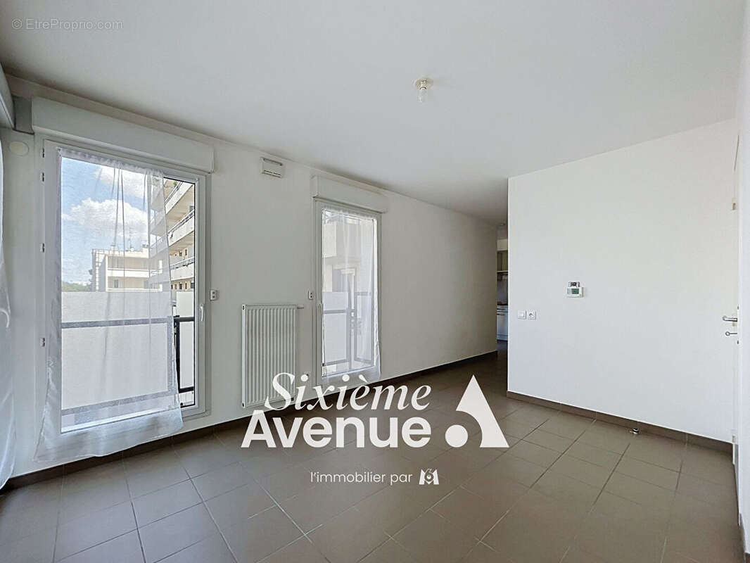 Appartement Villeurbanne 2 pièce(s) 39,53 m2 - photo 2
