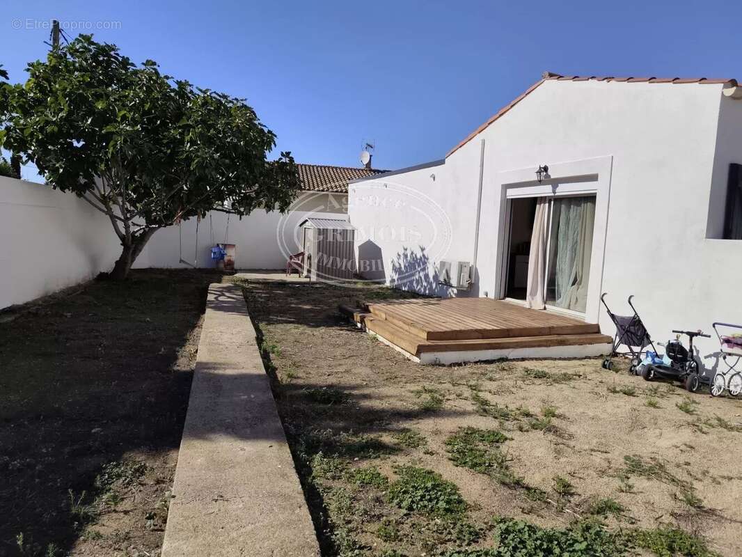 Maison à LEZIGNAN-CORBIERES