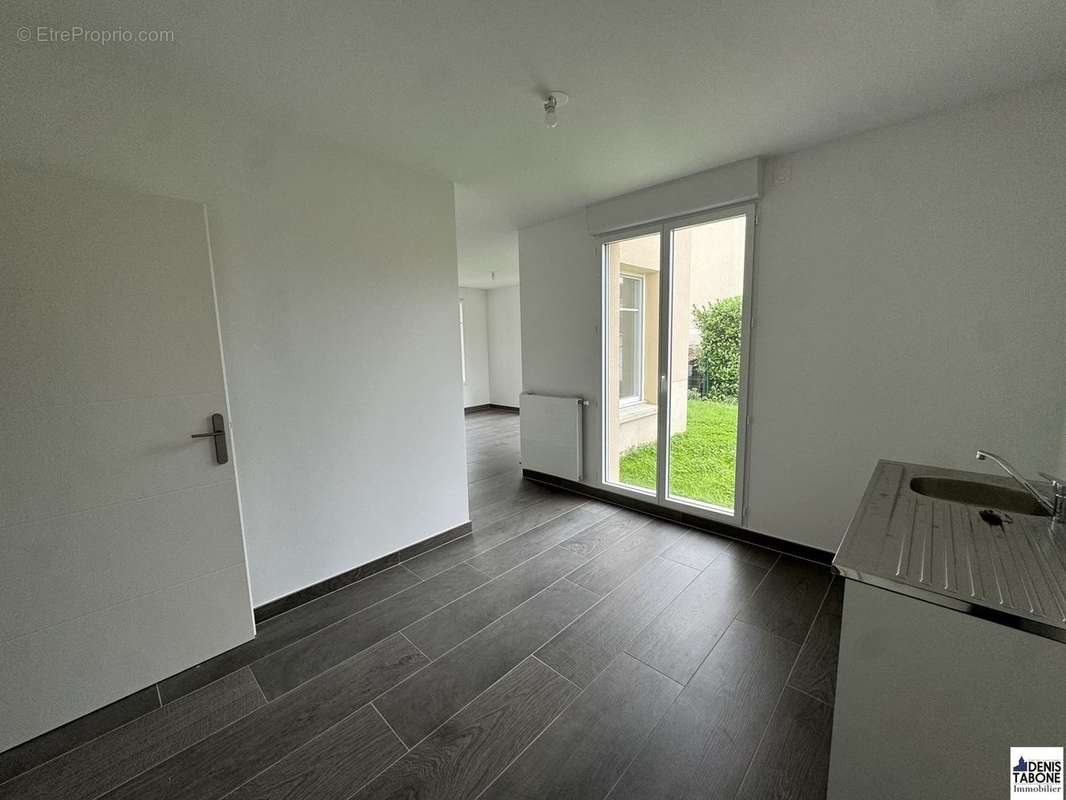 Maison à SAINT-PRIX