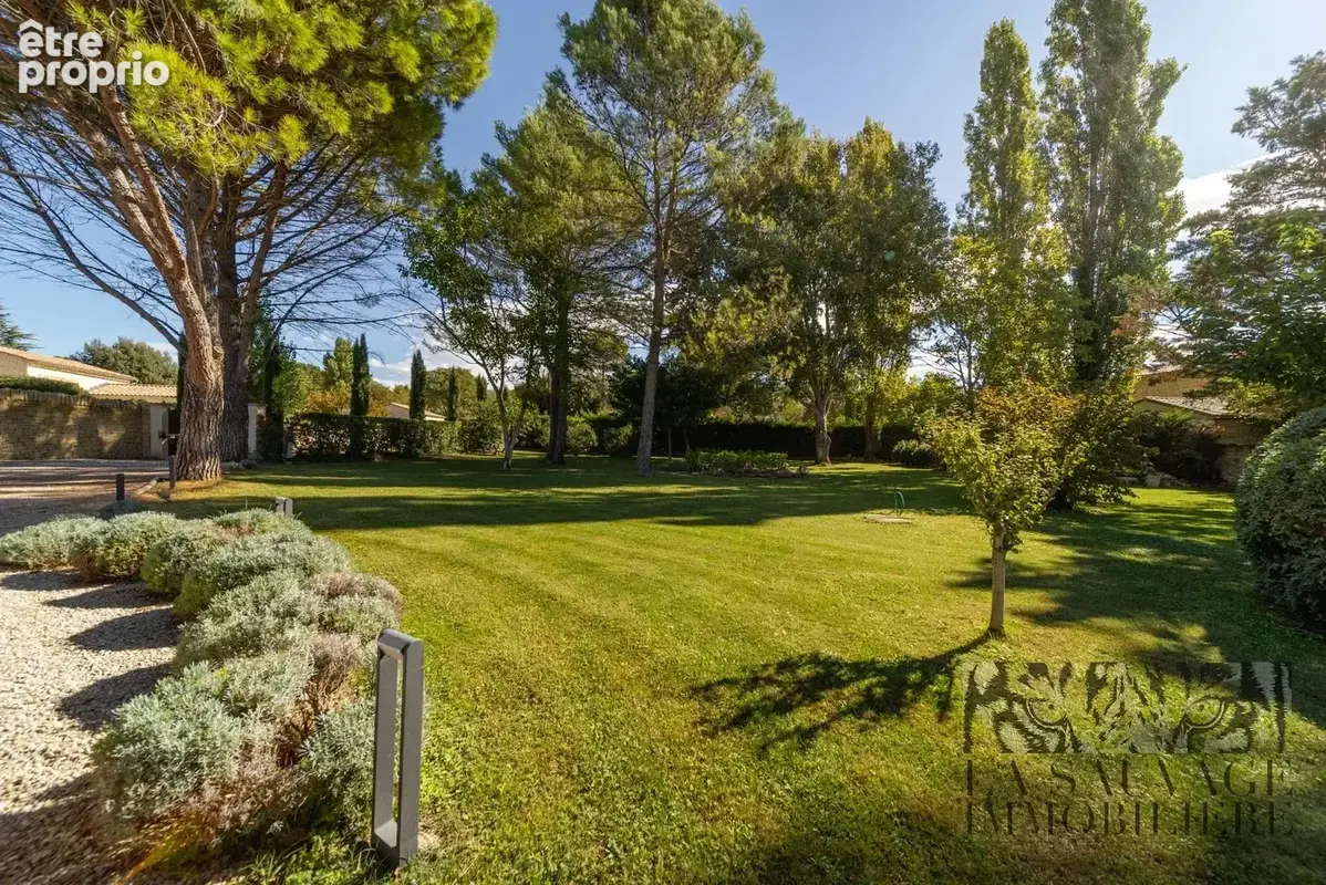Propriété d'exception - vue panoramique sur le Lubéron - photo 12