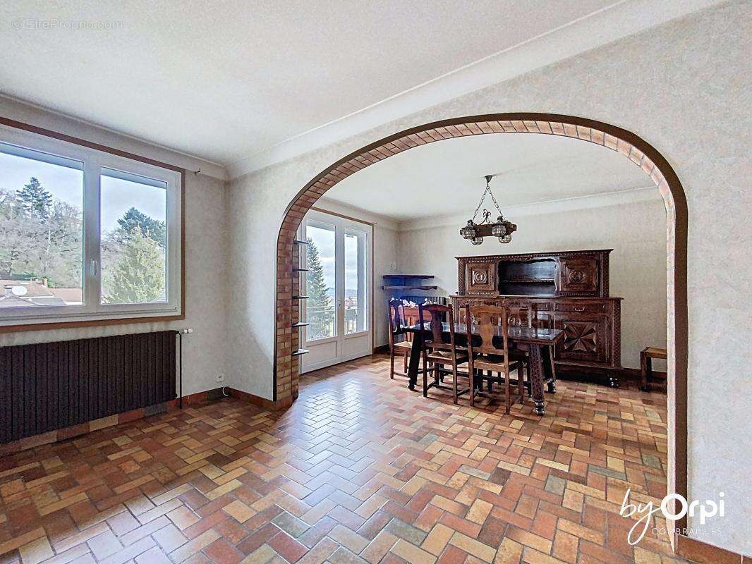 Maison à SAINT-ELOY-LES-MINES