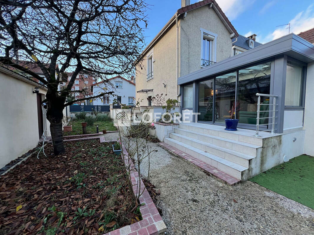 Maison à NOISY-LE-SEC