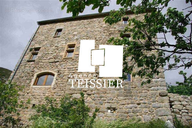 Maison à MALARCE-SUR-LA-THINES