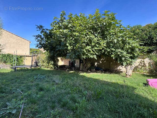 Maison à MEYRARGUES