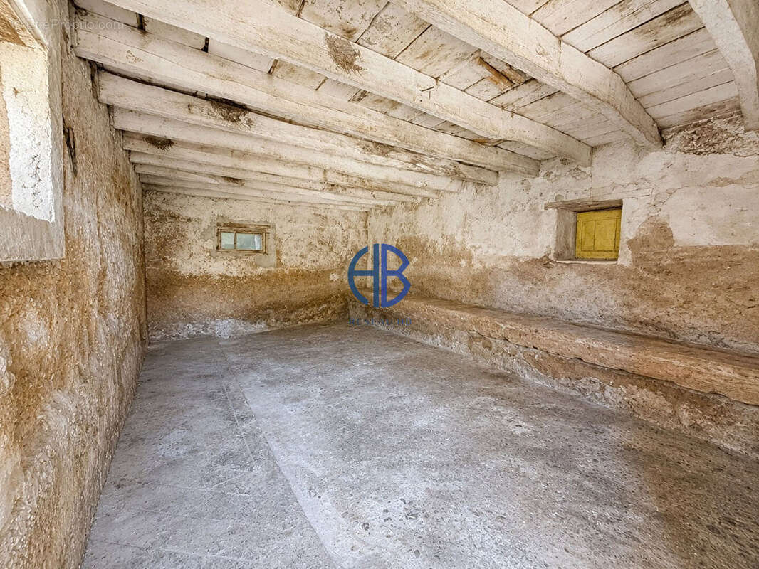 Maison de 92 m² Aux Avenières Veyrins-Thuellin - photo 10