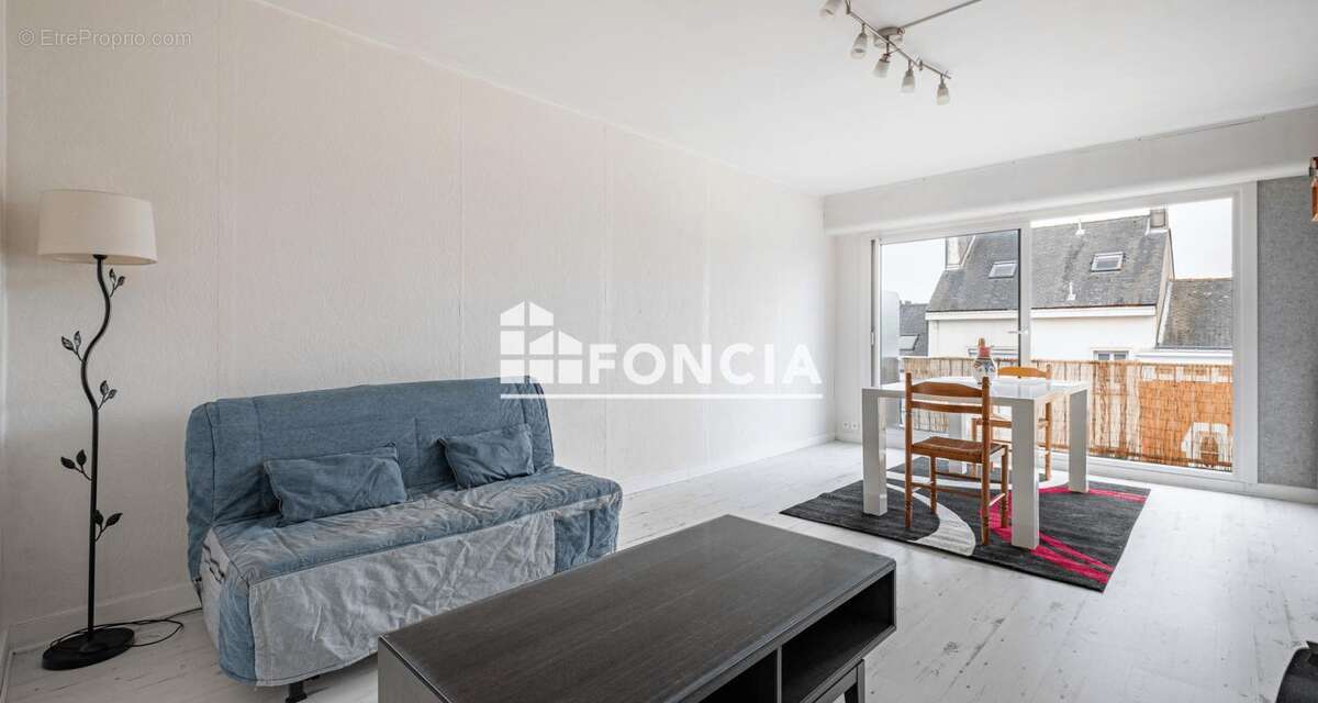 Appartement T2 plein sud avec cave et place de parking sécurisée - photo 2