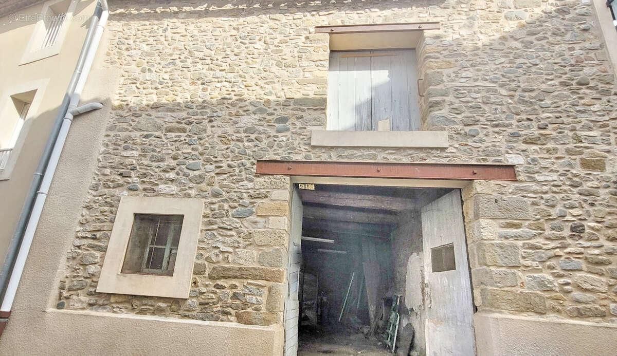 Autre à GINESTAS