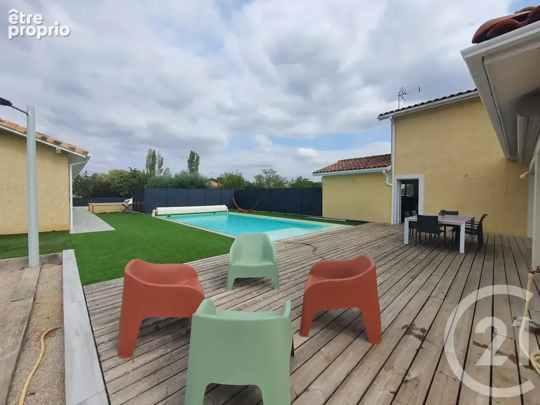 Maison 215 m² à Lisle-Sur-Tarn  - photo 15