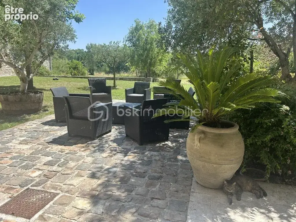Magnifique propriete en pierres - vue - calme - gites - dependances - source - etang - photo 7