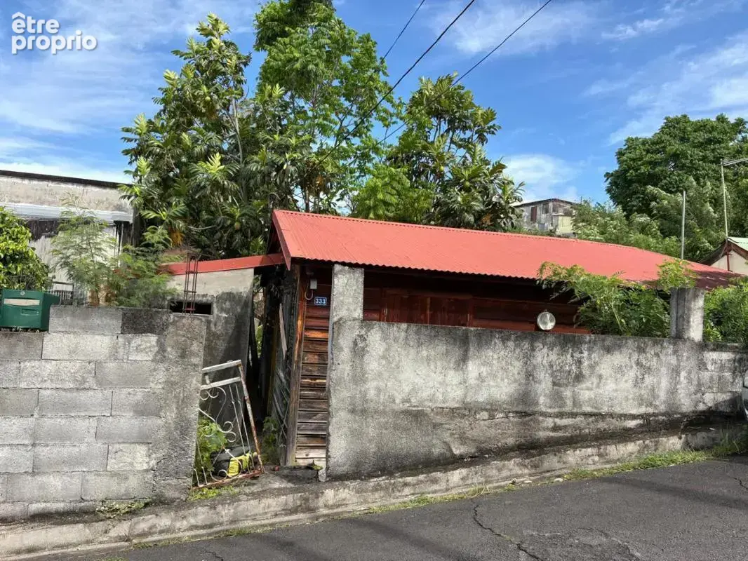 Maison à BASSE-TERRE