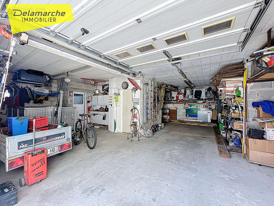 Maison à BRICQUEVILLE-SUR-MER