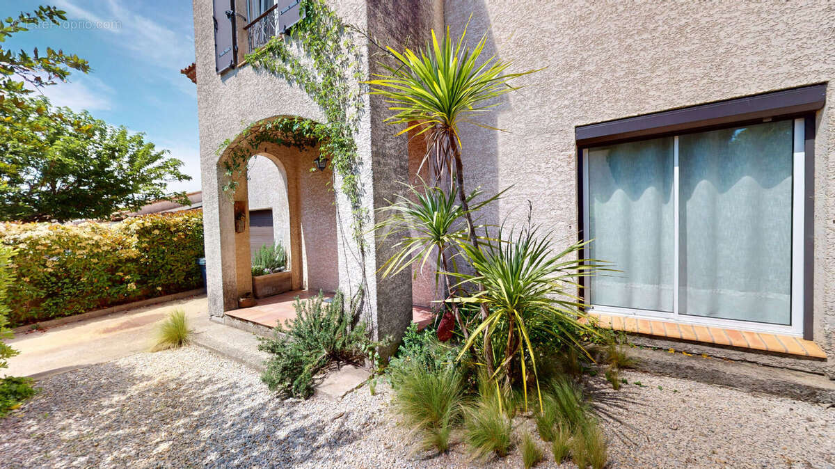 Maison à NIMES