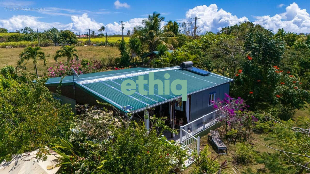 Maison à GRAND-BOURG