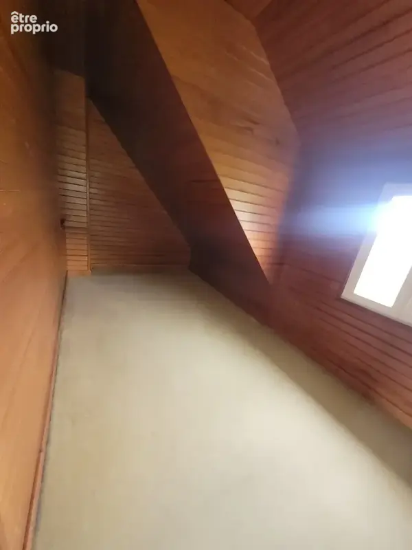 Maison Familiale, sur terrain arboré, - photo 11