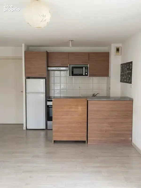 Nouveauté ! Appartement T3 de 60 m2 situé au 1er étage, dans le secteur de Lalande. - photo 2
