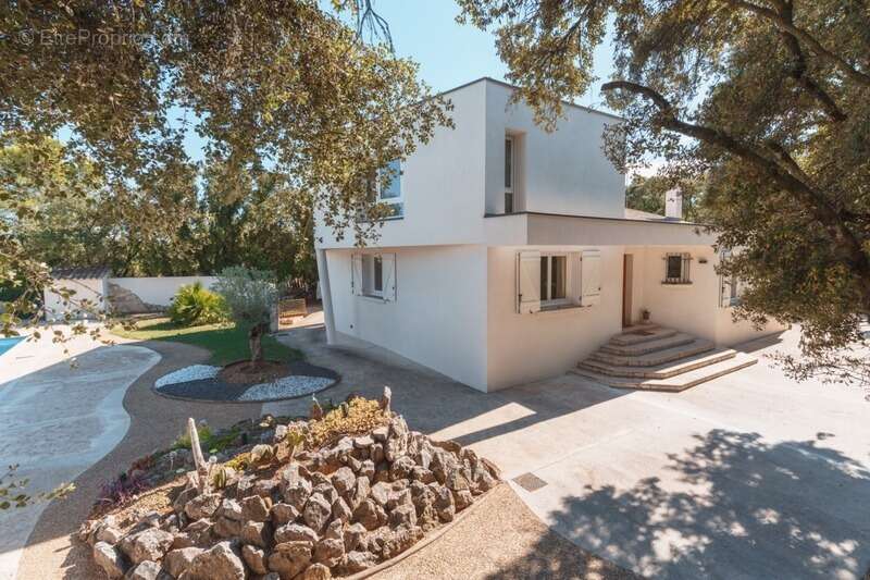 Maison à SAINT-DREZERY