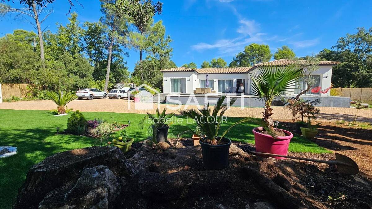 Photo 1 - Maison à SILLANS-LA-CASCADE