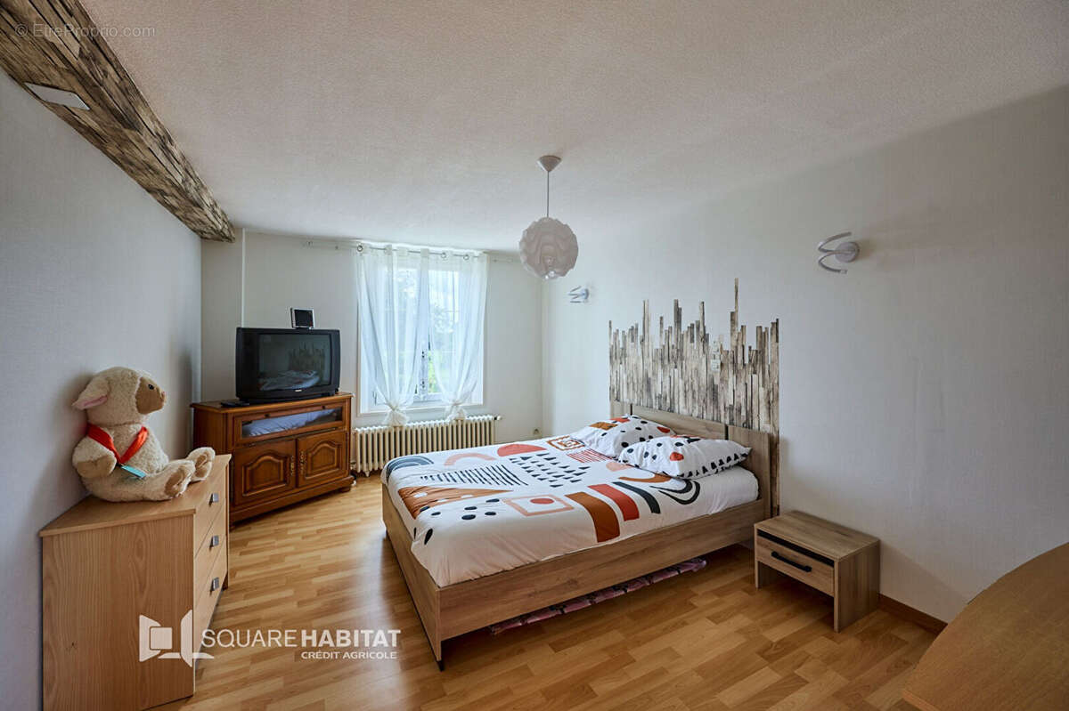 Maison à SAINTE-HONORINE-LA-CHARDONNE